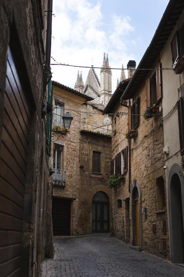 Ad Un Passo Dal Duomo Lägenhet Orvieto Exteriör bild